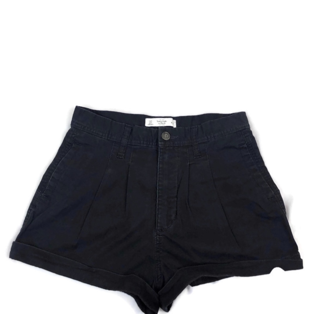Abercrombie & Fitch Women’s Black High Waisted Pleated Shorts Size 00